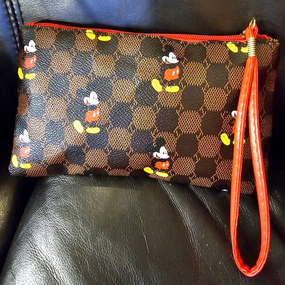 Unbranded Handbags - Mickey Mouse Wristlet Clutch NWOT